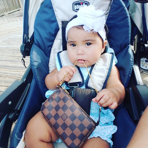 Meet your Posher, Angela - Picture 3 of 6